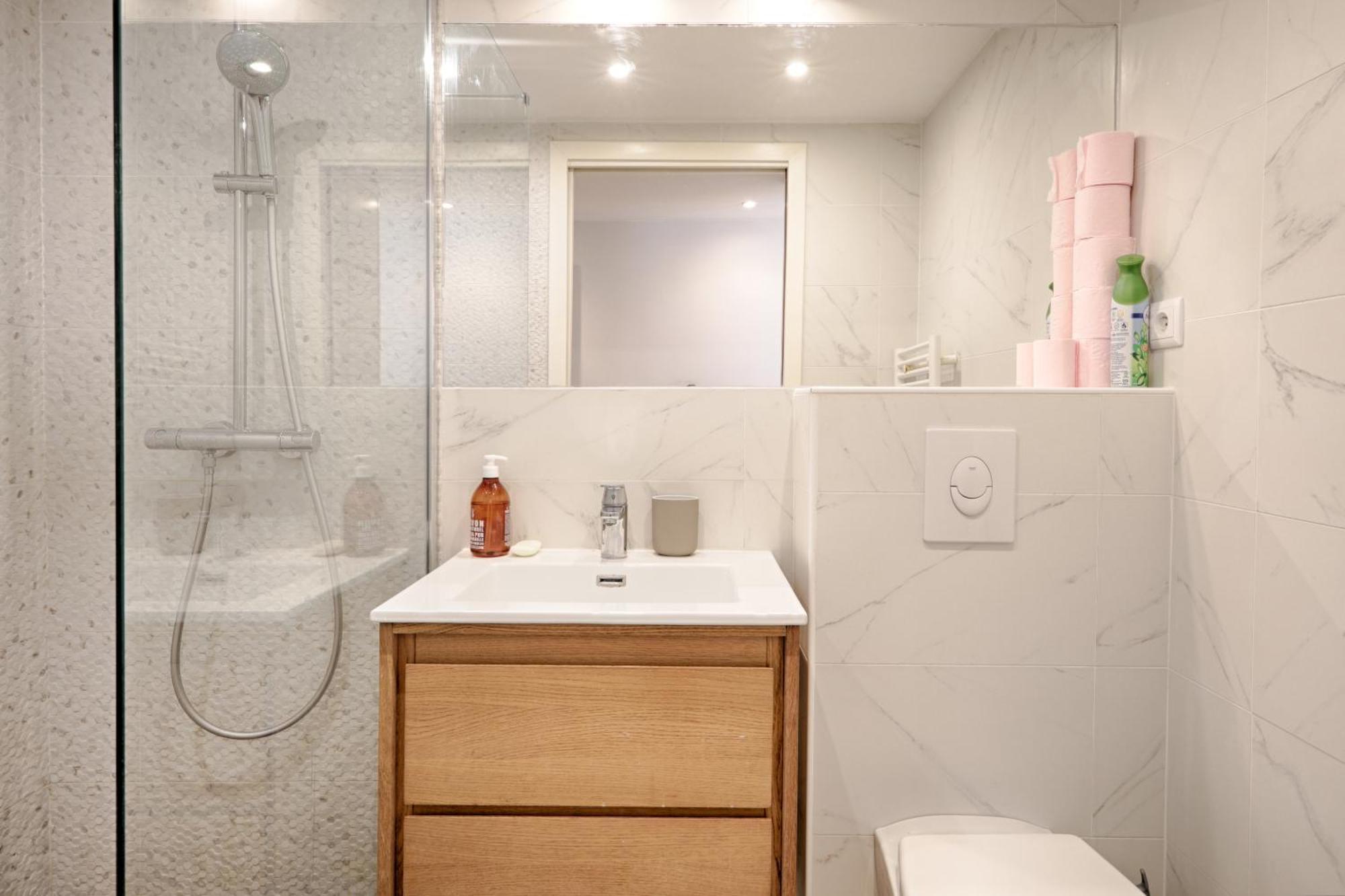 Servandoni - Heart Of Saint Germain Des Pres - Location Apartment Paris