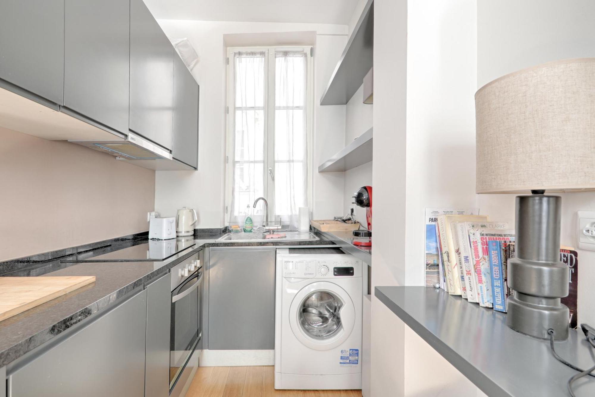 Servandoni - Heart Of Saint Germain Des Pres - Location Appartement *